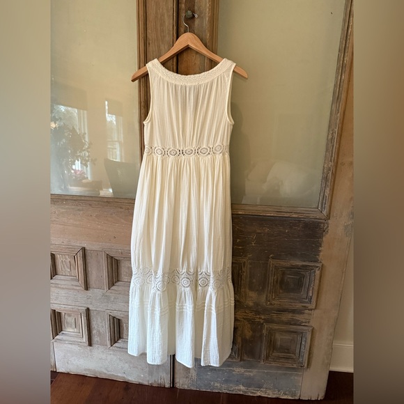 Sanctuary Cream Sleeveless Maxi Dress - Picture 4 of 5